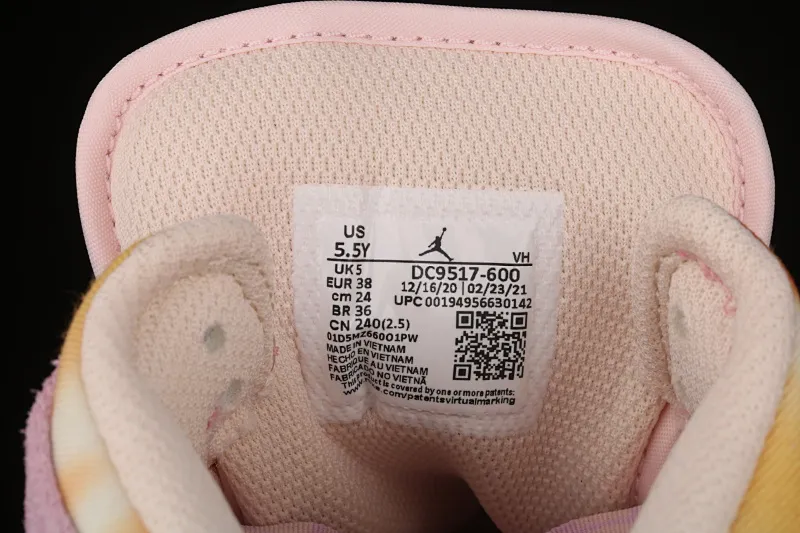 All categories Air Jordan Jordan series basketball shoes Air Jordan 1 Mid G version pure original Air Jordan 1 Mid AJ1 Joe 1 girl powder China basketball shoes DC9517-600